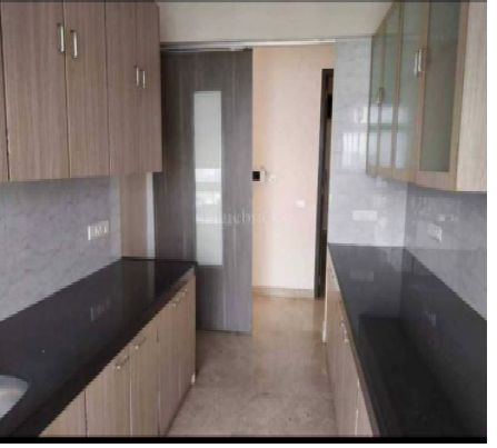 2 BHK Apartment for Rent in Juhu Mumbai