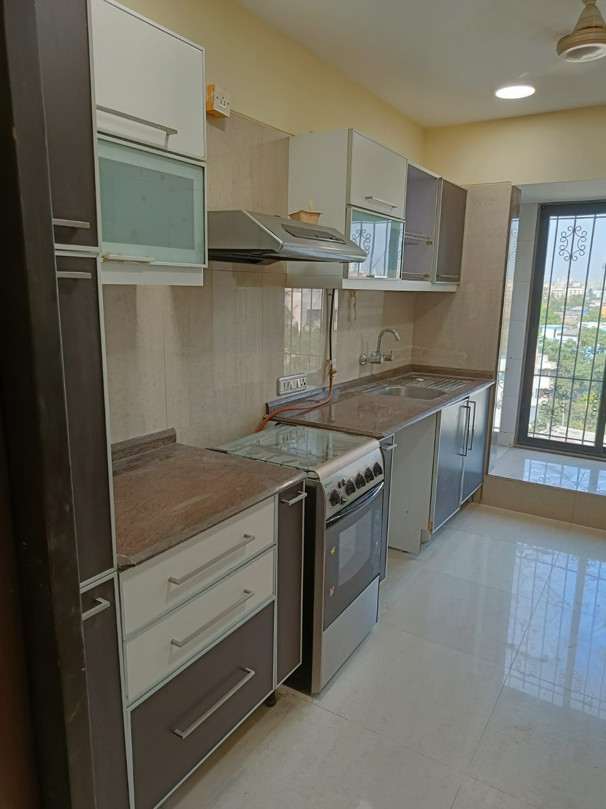 4 BHK Apartment for Sale in Bandra West Mumbai