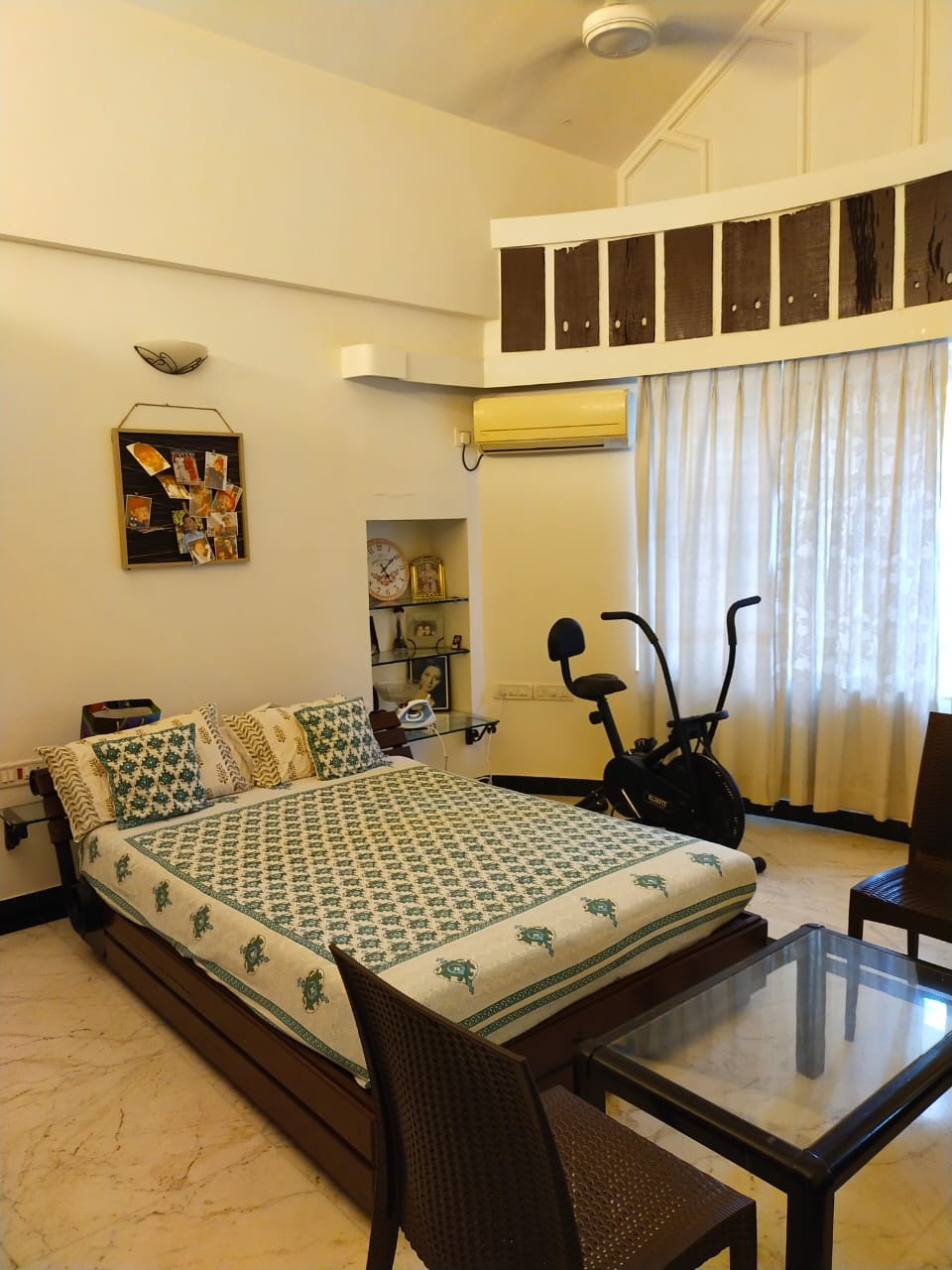 6 BHK Penthouse for Sale in Poddar St Mumbai