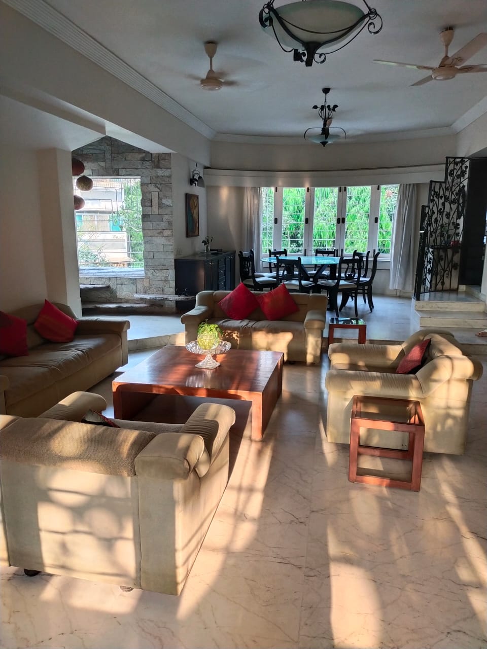 6 BHK Penthouse for Sale in Poddar St Mumbai