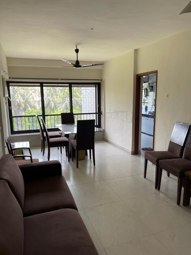 2 BHK Apartment for Rent in Juhu Circle Mumbai