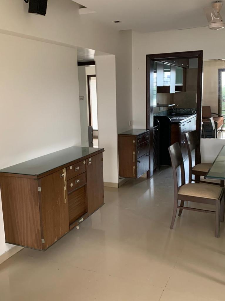 2 BHK Apartment for Sale in Mahim West Mumbai