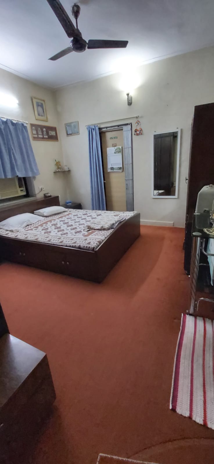2 BHK Apartment for Sale in Bandra West Mumbai