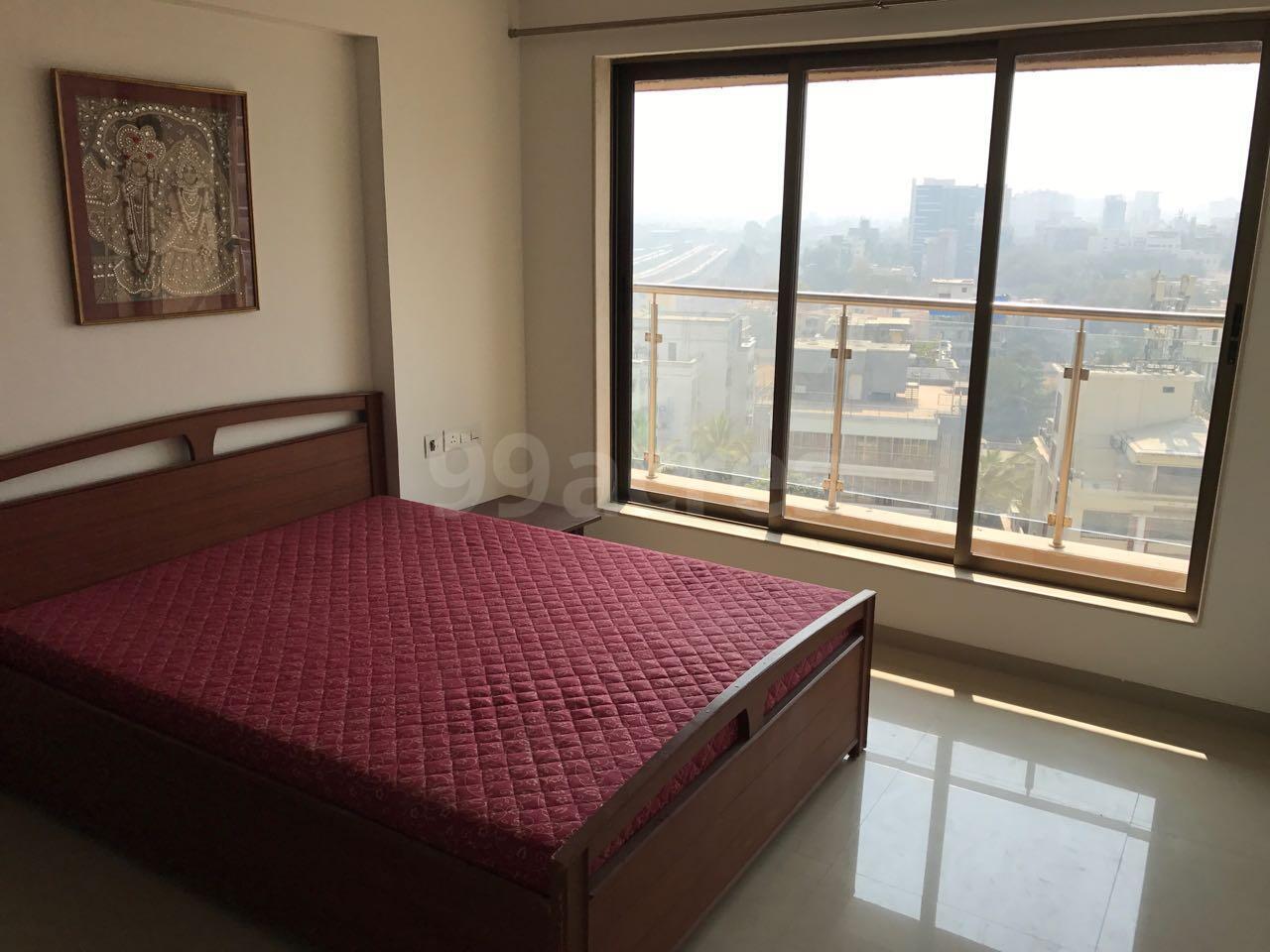 2 BHK Apartment for Sale in 2nd Hasnabad Lane Mumbai