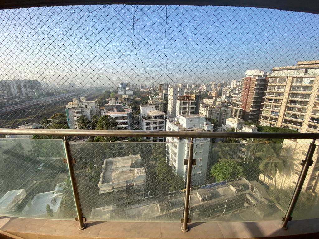 2 BHK Apartment for Sale in 2nd Hasnabad Lane Mumbai