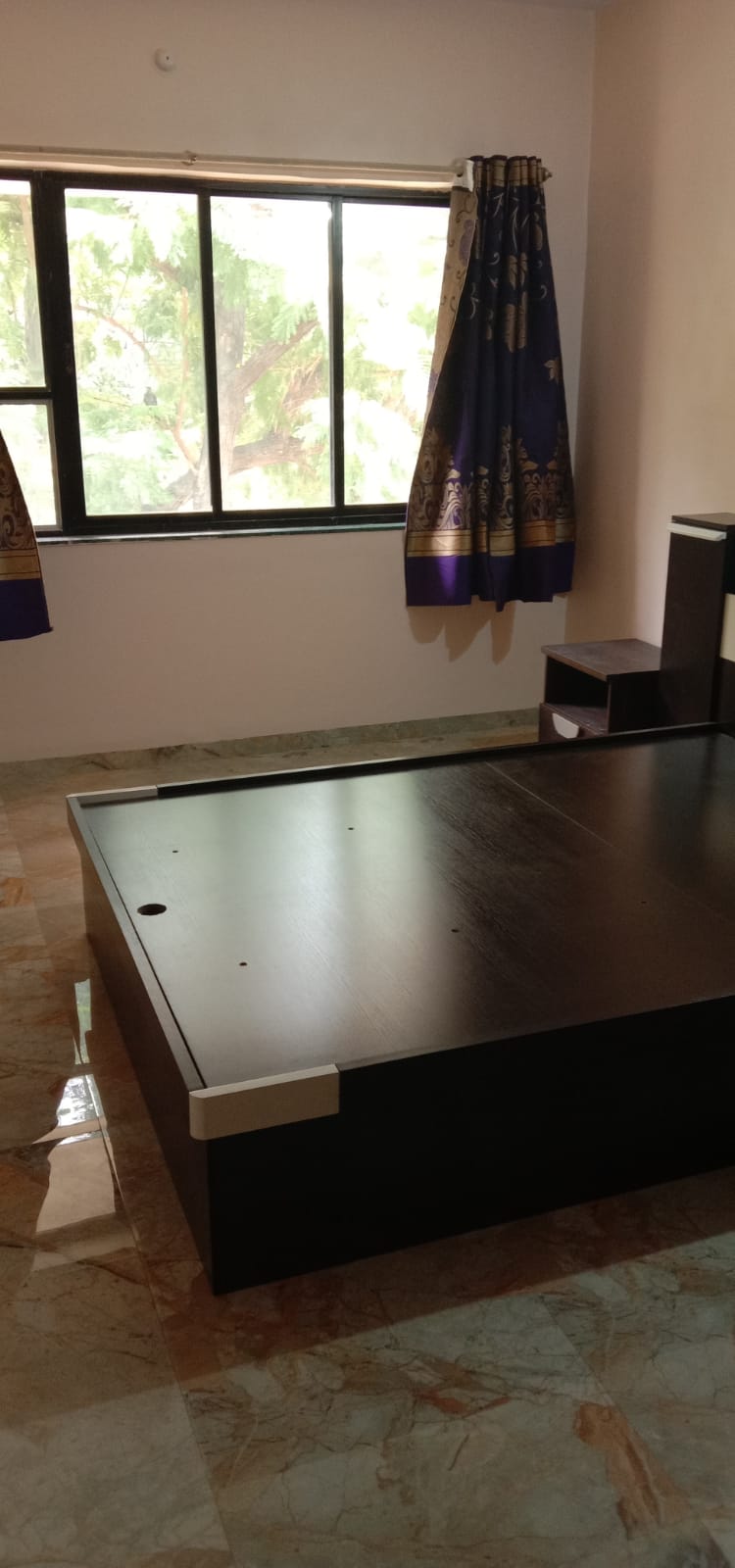 2 BHK Apartment for Rent in Juhu Mumbai
