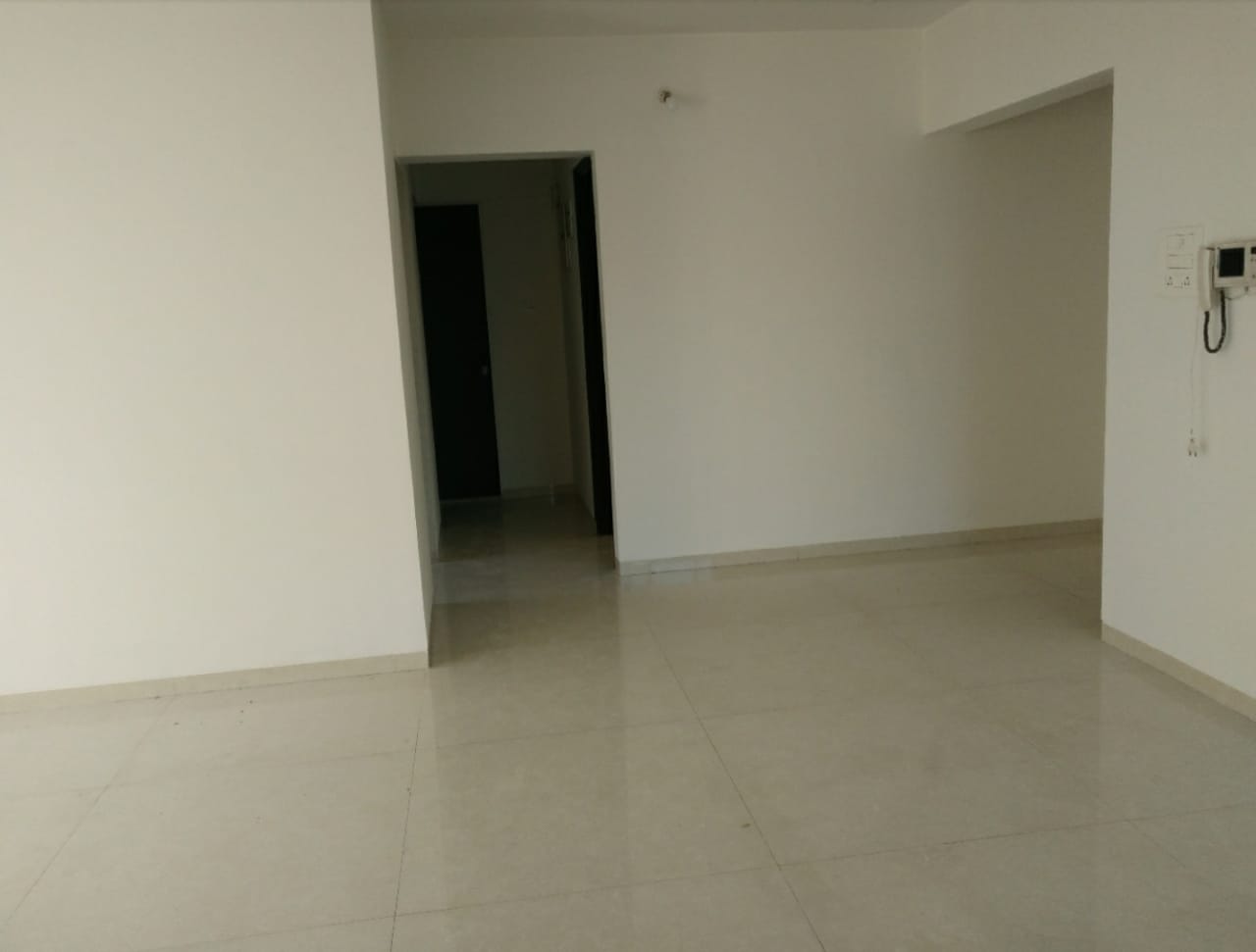 3 BHK Apartment for Sale in Vile Parle East Mumbai