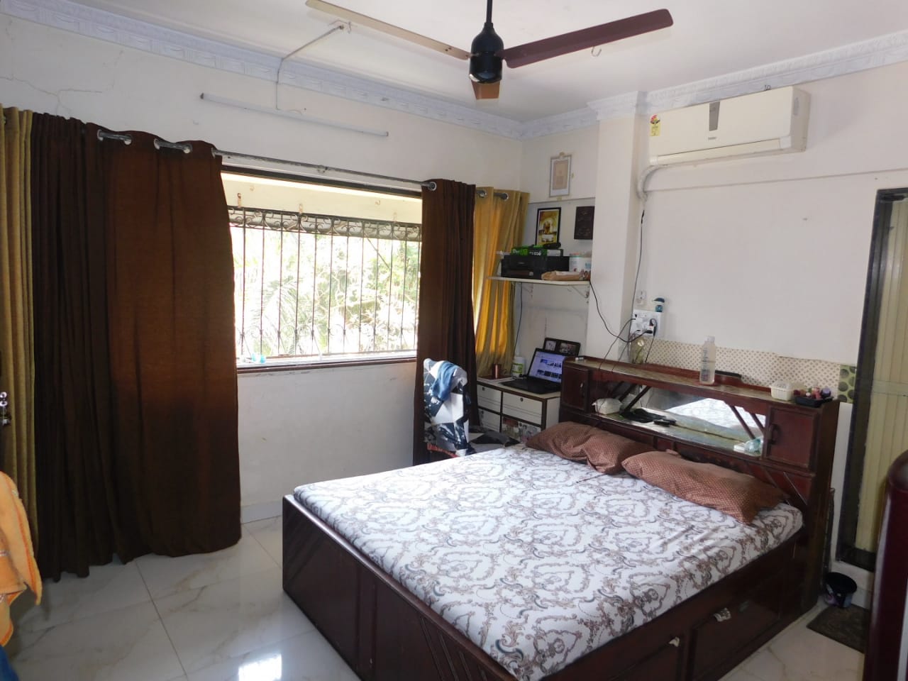 2 BHK Apartment for Sale in Sherly Rajan Road Mumbai