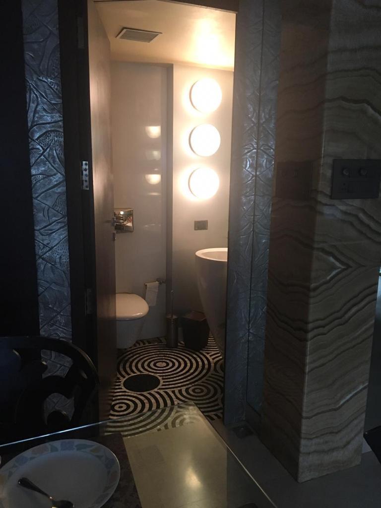 4 BHK Apartment for Sale in Shahid Bhagat Singh Road Mumbai