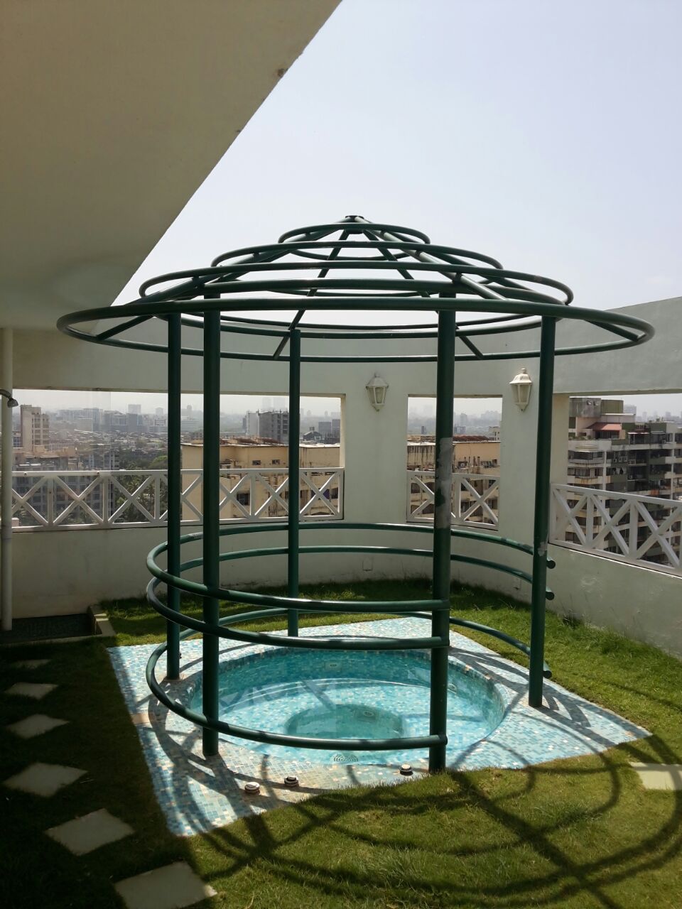 4 BHK Apartment for Rent in Almeida park Mumbai