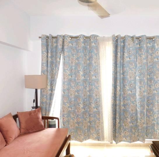 2 BHK Apartment for Sale in S V Road Mumbai