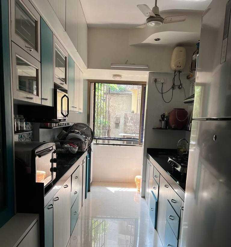 2 BHK Apartment for Sale in Gulmohar Cross rd no.9 Mumbai