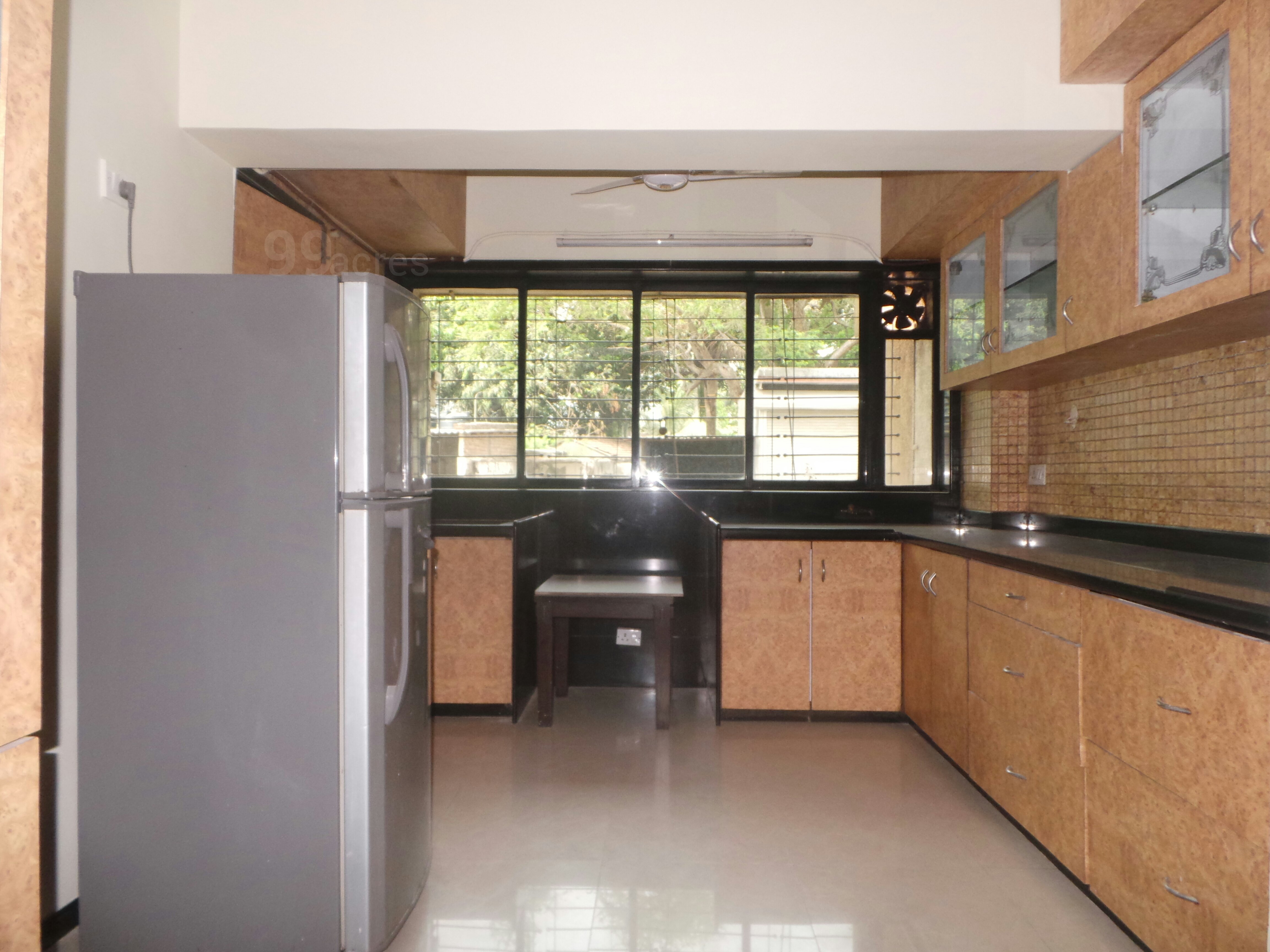 3 BHK Apartment for Rent in Carter Road Mumbai