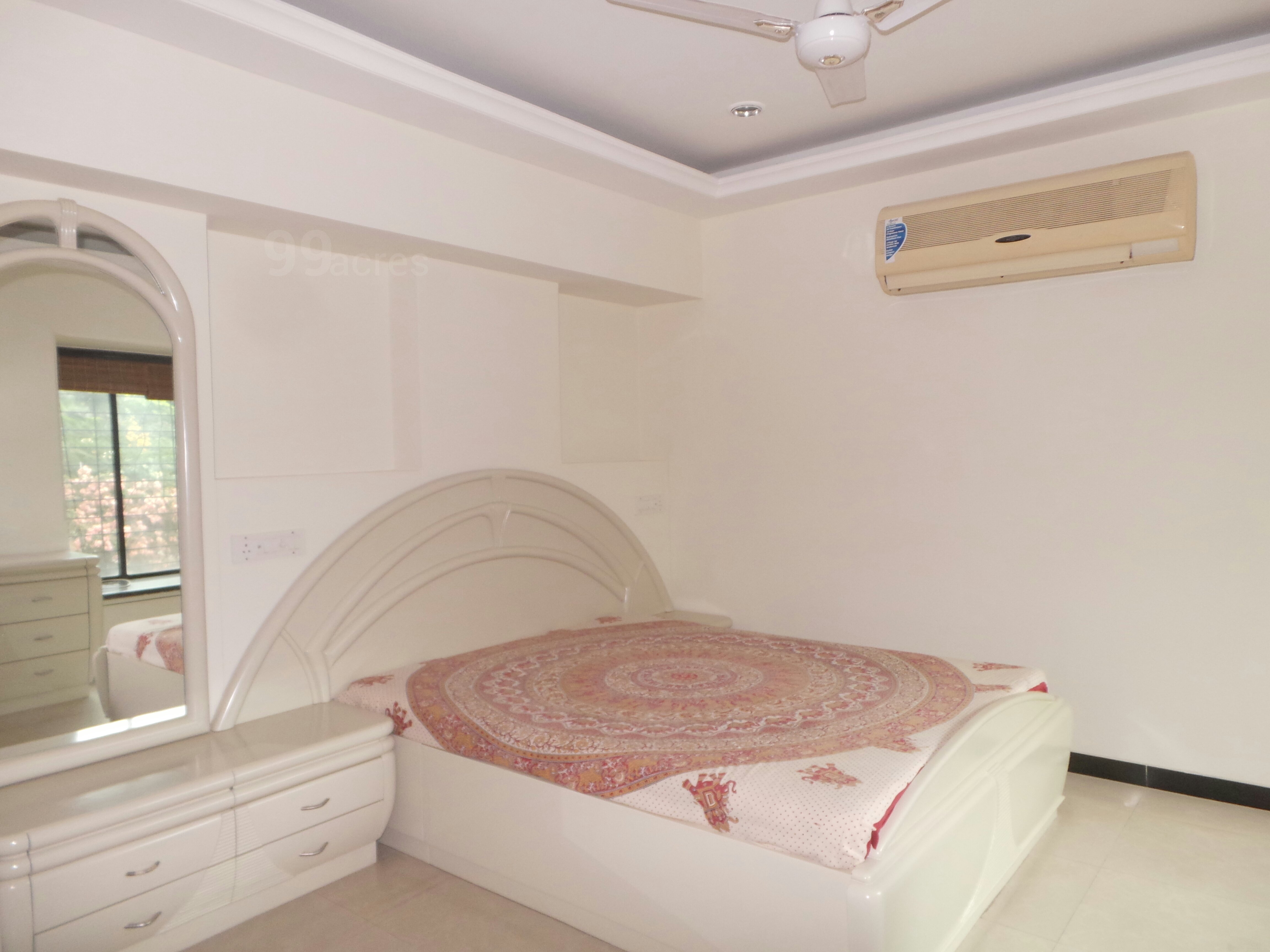 3 BHK Apartment for Rent in Carter Road Mumbai