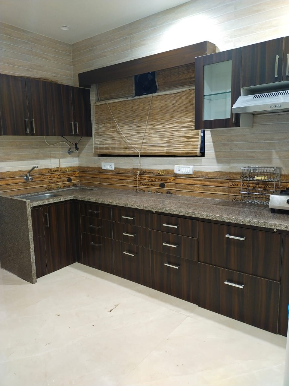 3 BHK Apartment for Rent in Bandra West Mumbai
