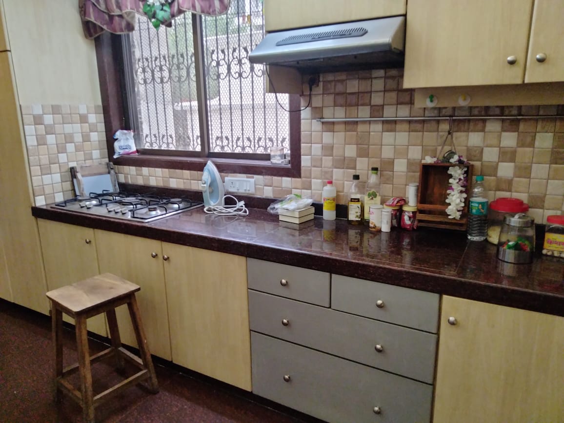 4 BHK Apartment for Rent in Khar West Mumbai