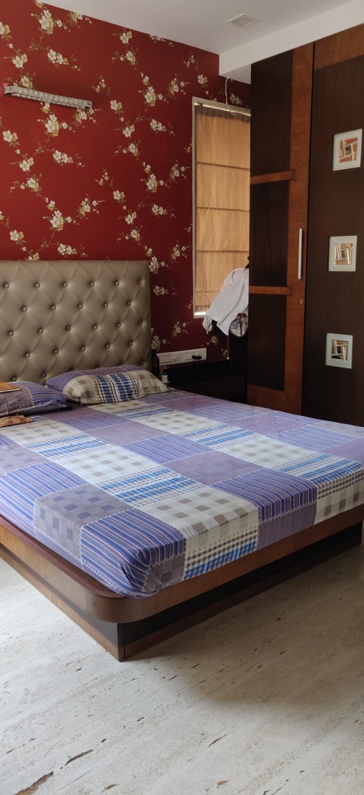 5 BHK Villa for Sale in 16th Road Mumbai