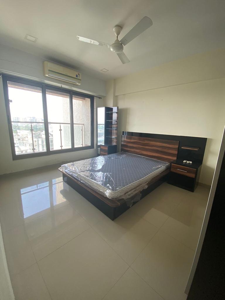 3 BHK Apartment for Sale in Santacruz West Mumbai