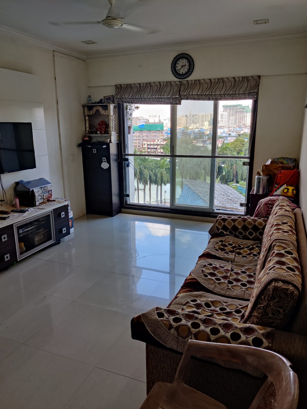 2 BHK Apartment for Sale in Off S V Road Mumbai