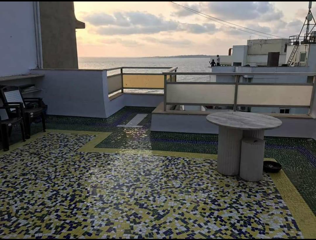 4 BHK Apartment for Sale in Gandhigram Road Mumbai