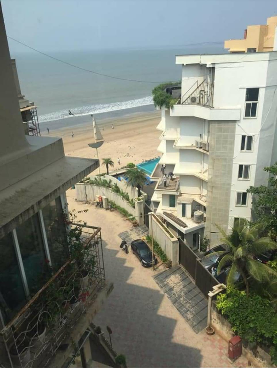 4 BHK Apartment for Sale in Gandhigram Road Mumbai