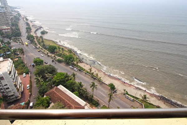 5 BHK Apartment for Sale in Bandstand Mumbai