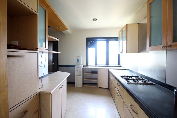 5 BHK Apartment for Sale in Bandstand Mumbai