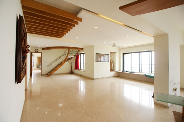 5 BHK Apartment for Rent in Bandstand Mumbai