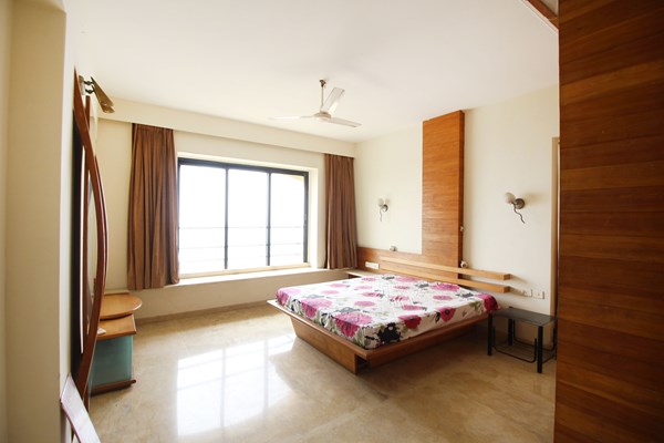 5 BHK Apartment for Rent in Bandstand Mumbai