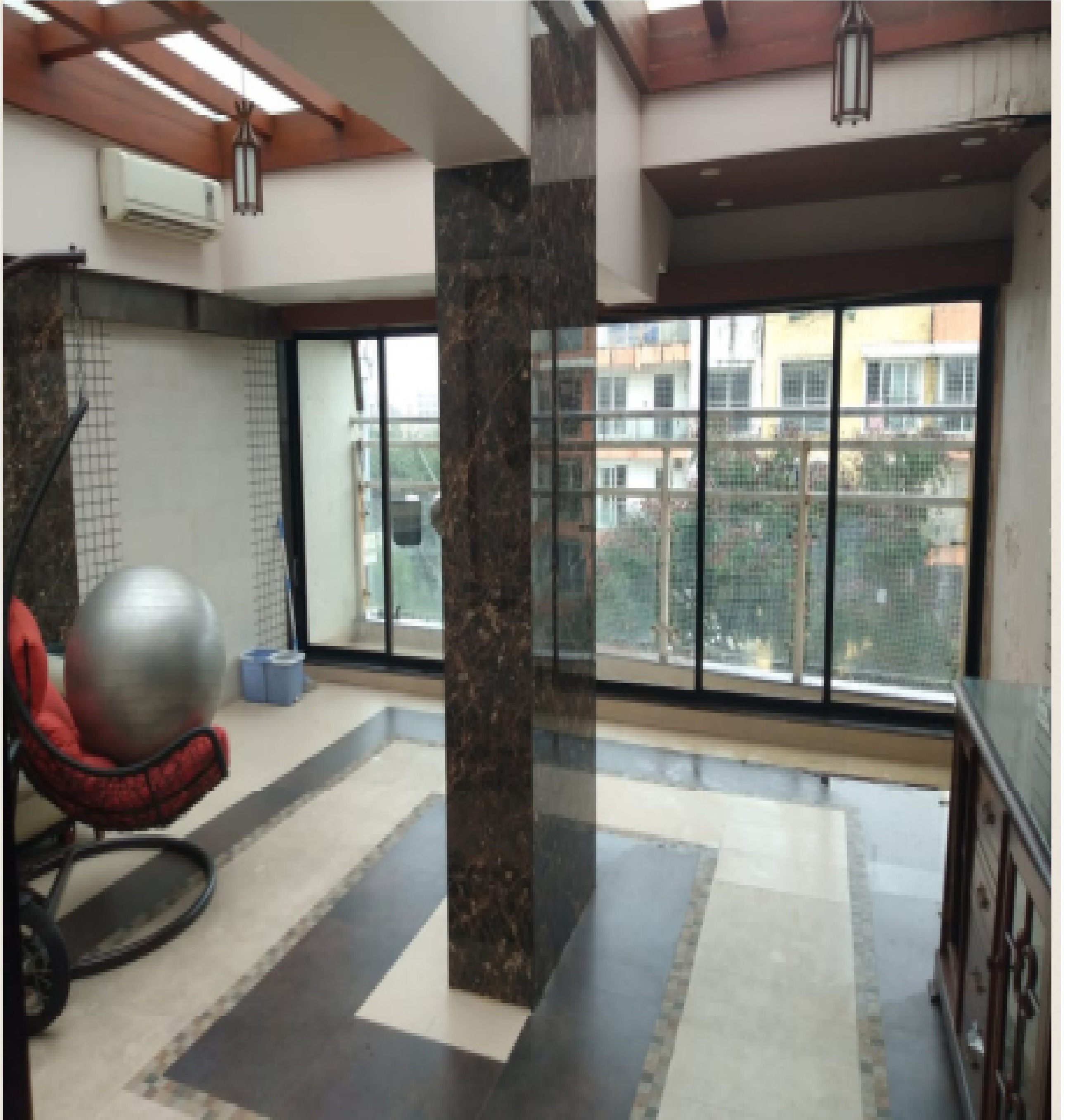 4 BHK Apartment for Sale in Santacruz West Mumbai