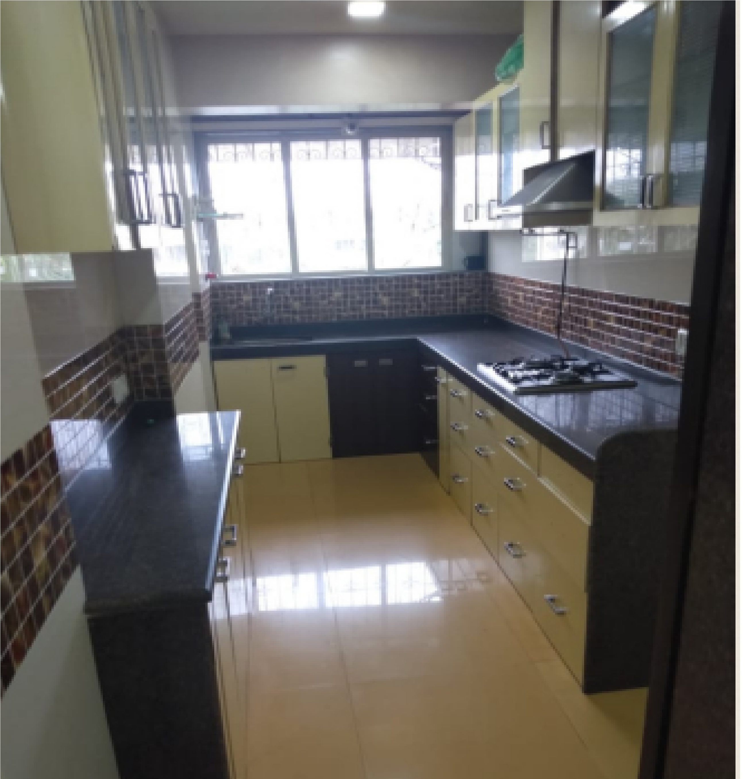 4 BHK Apartment for Sale in Santacruz West Mumbai
