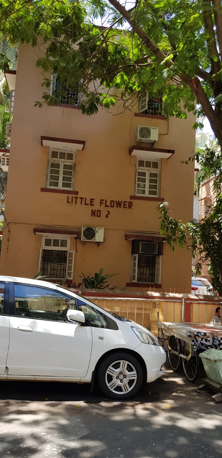 2 BHK Apartment for Rent in 23 Road Mumbai