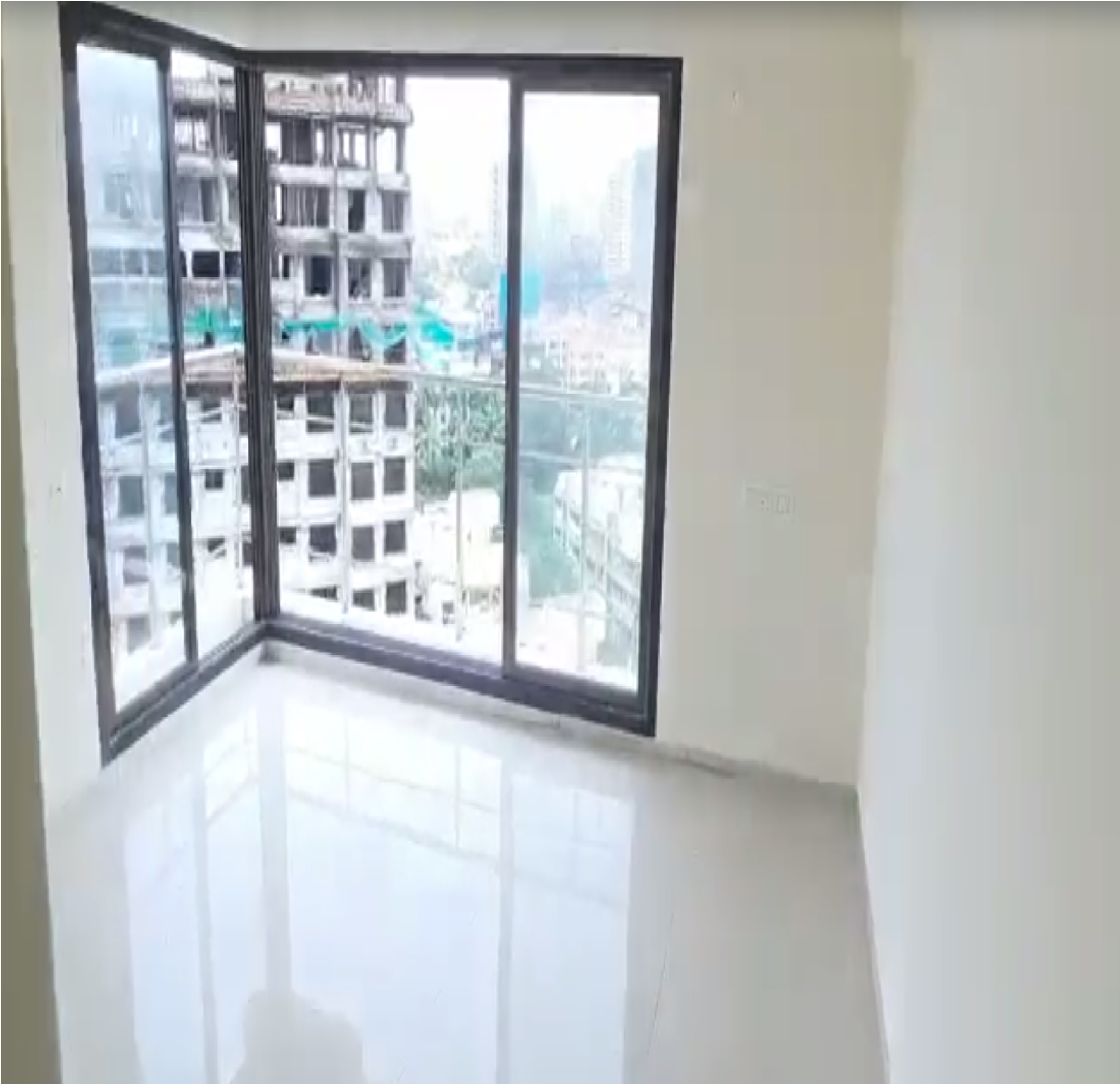 3 BHK Apartment for Sale in Andheri West Mumbai