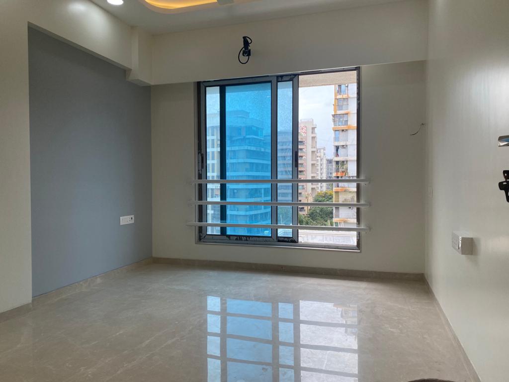 3 BHK Apartment for Sale in Bandra West Mumbai