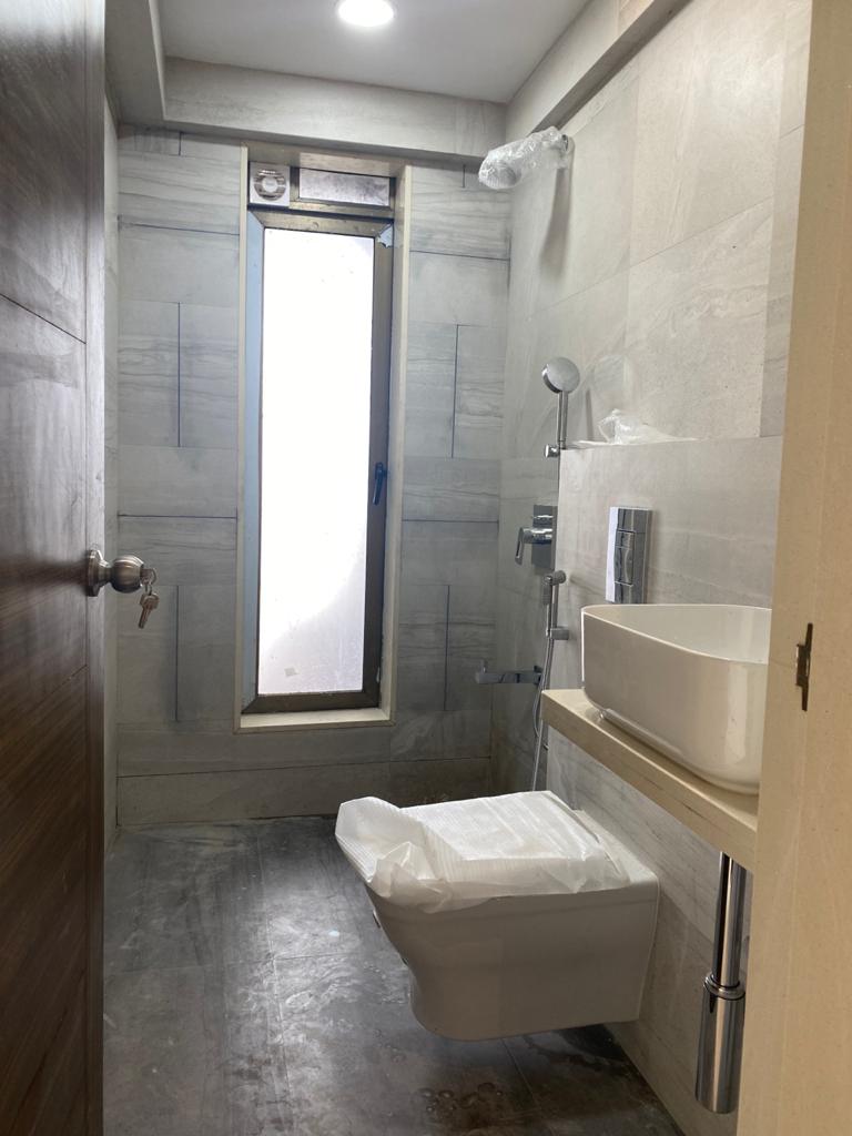 3 BHK Apartment for Sale in Bandra West Mumbai
