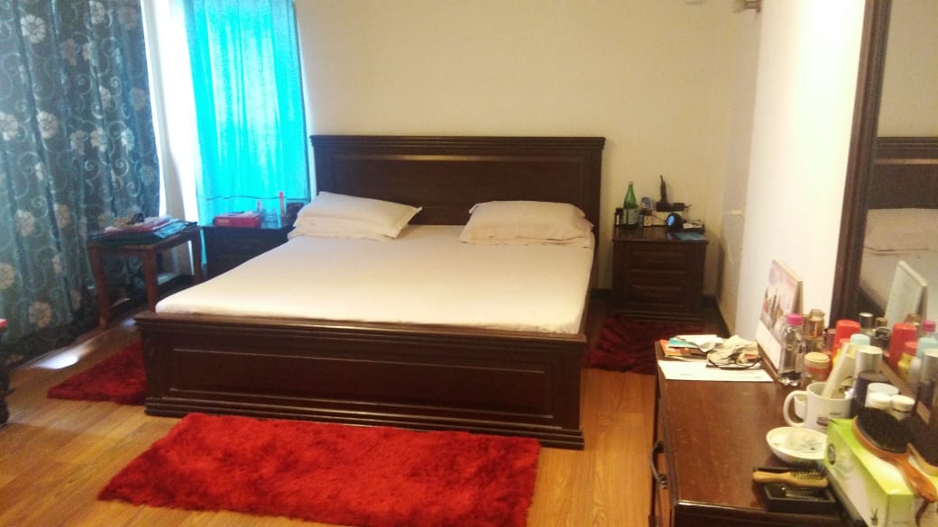 4 BHK Apartment for Rent in Khar West Mumbai