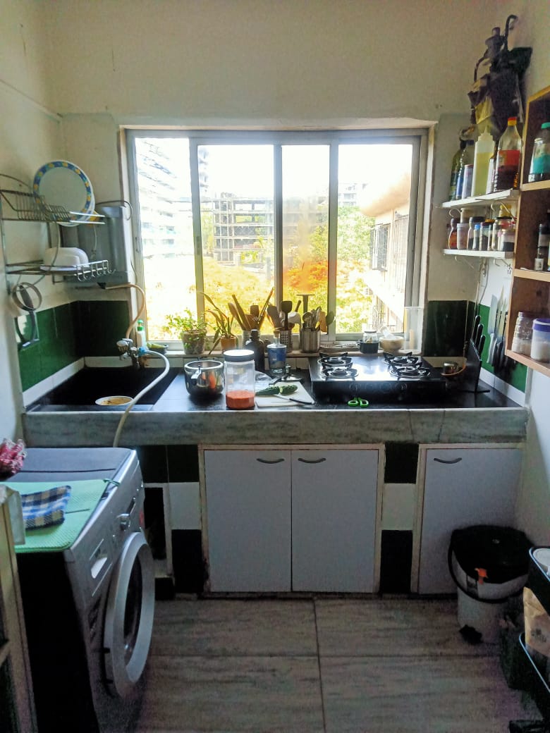 2 BHK Apartment for Rent in Pali Hill Mumbai