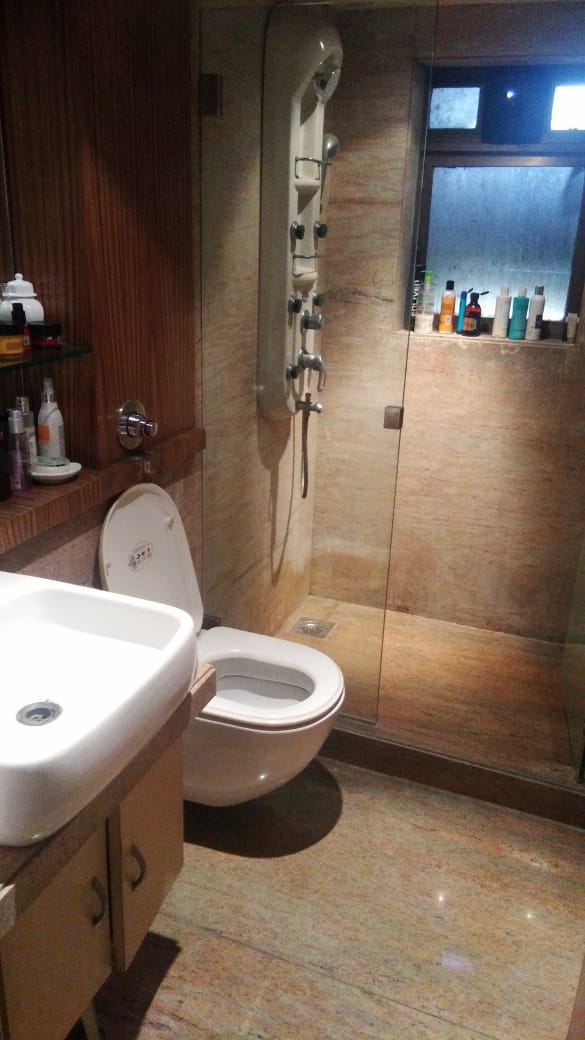 4 BHK Apartment for Sale in 14th rd Mumbai