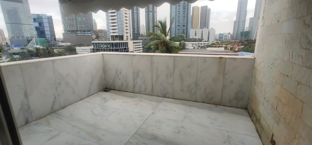 3 BHK Apartment for Rent in Pochkanwala Mumbai