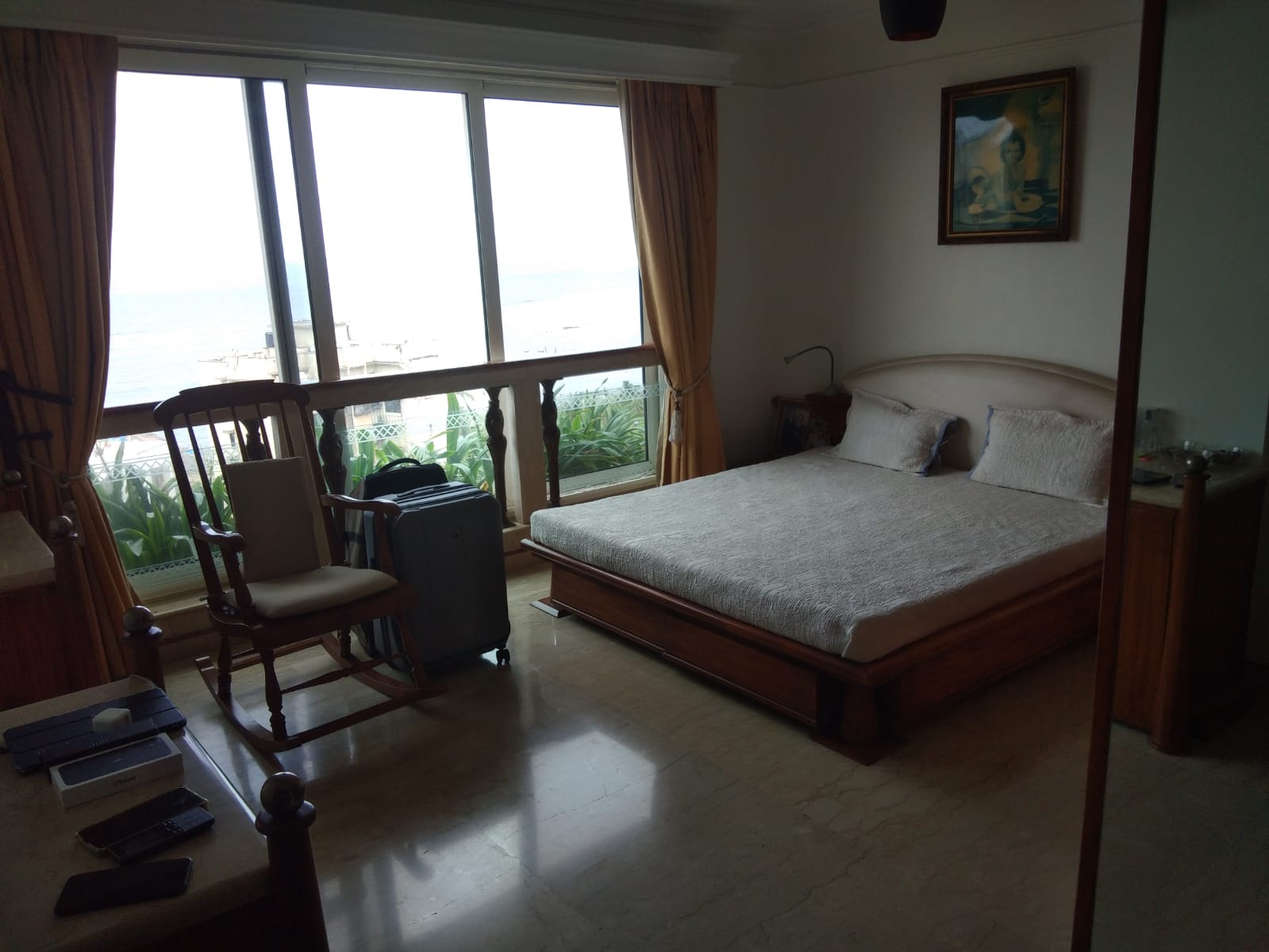 3 BHK Apartment for Sale in Perry cross road Mumbai
