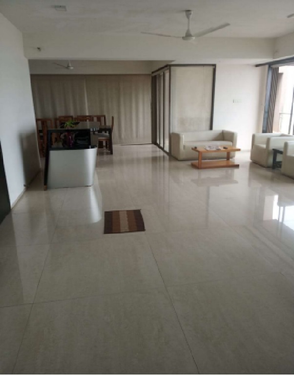 4 BHK Penthouse for Sale in Nariman Road Mumbai