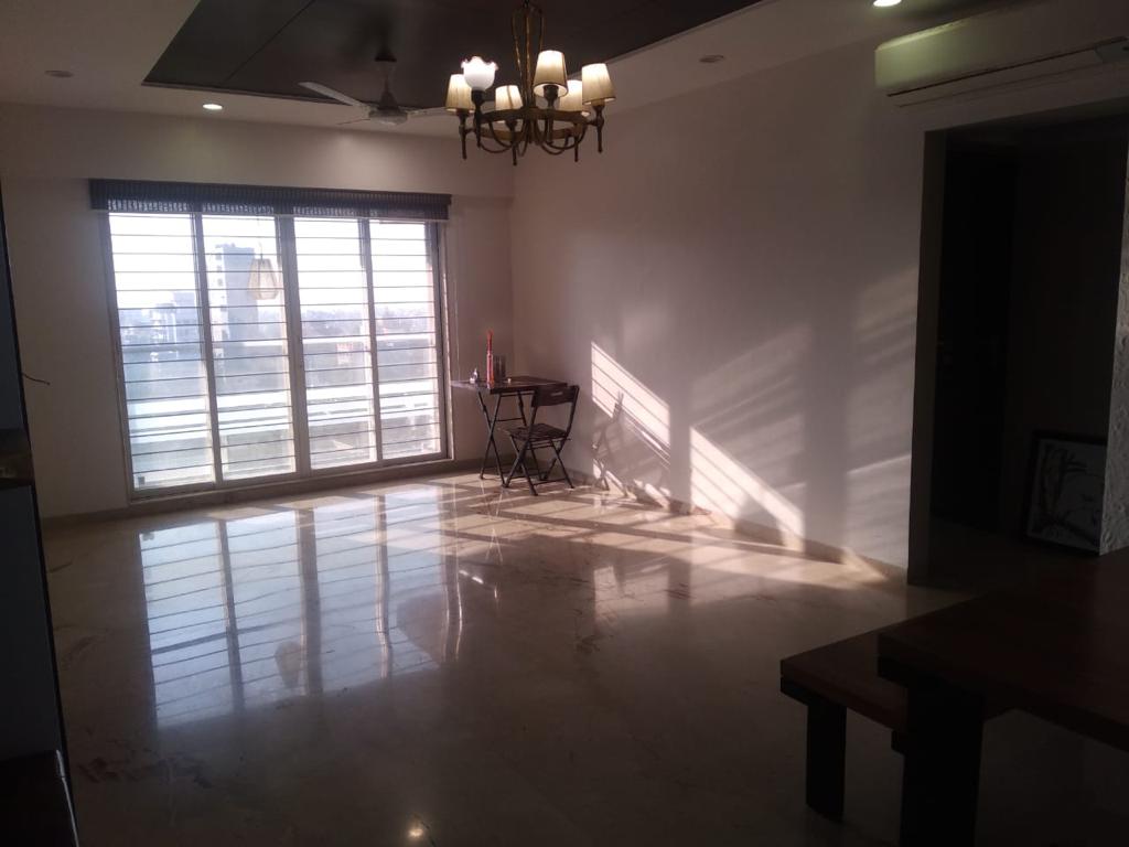 3 BHK Apartment for Sale in 15th Road Mumbai