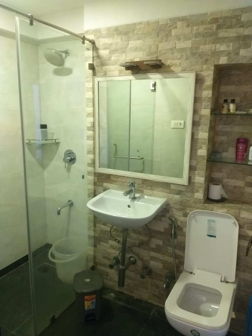 2 BHK Apartment for Rent in Khar West Mumbai