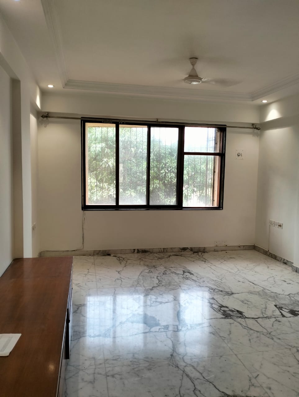 2 BHK Apartment for Sale in Juhu Mumbai