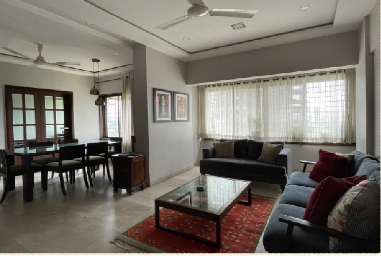 2 BHK Apartment for Rent in Bandra East Mumbai