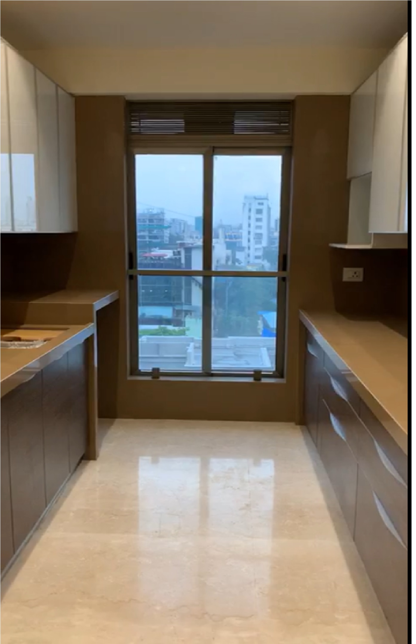3 BHK Apartment for Sale in 5th road Mumbai