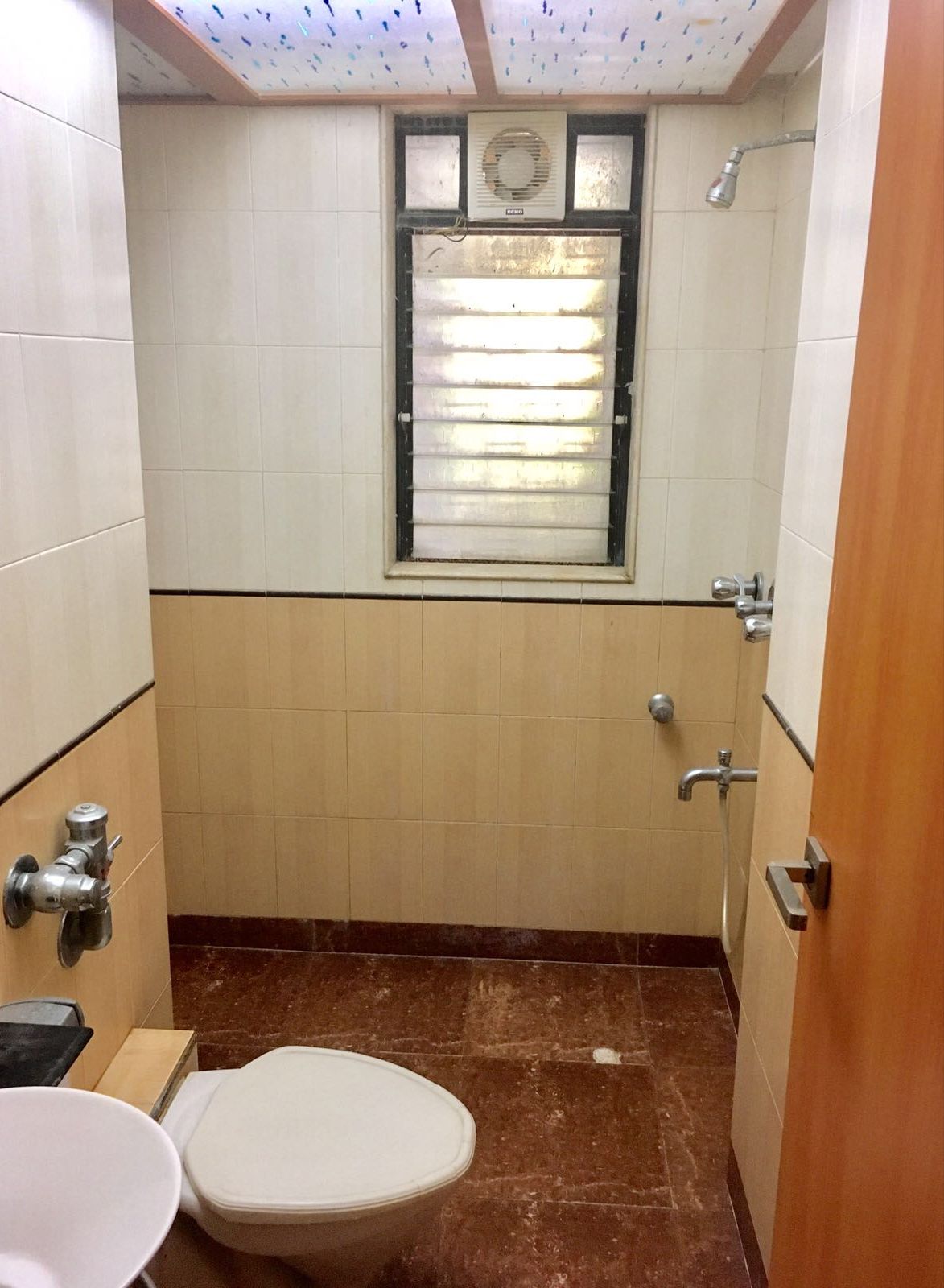 3 BHK Apartment for Sale in St.Domnic Road Mumbai