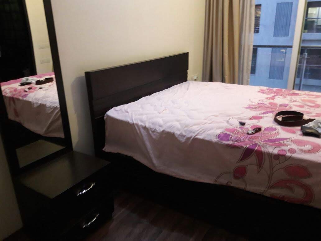 2 BHK Apartment for Rent in Hasnabad Lane Mumbai