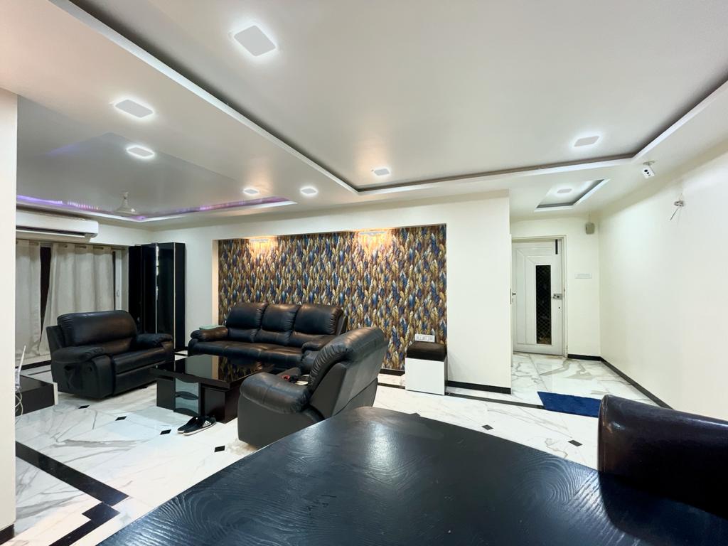 3 BHK Apartment for Sale in Andheri West Mumbai