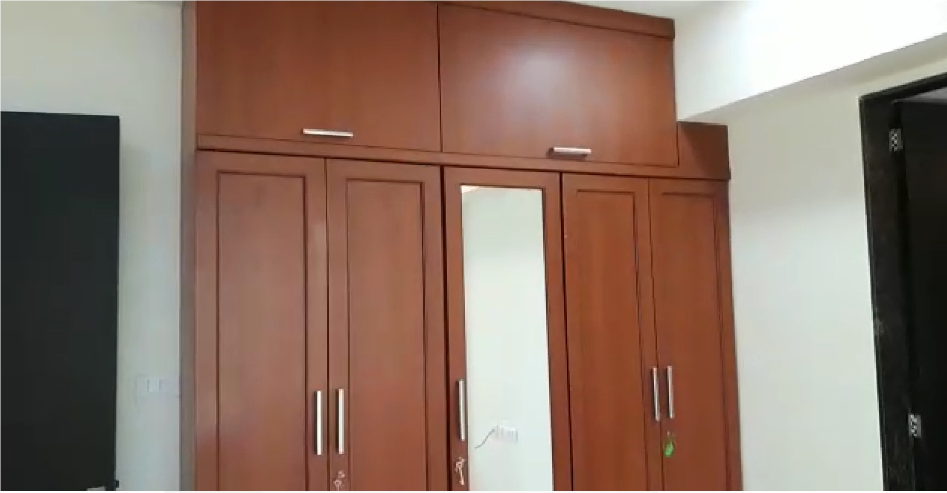 3 BHK Apartment for Rent in Linking  Road Mumbai